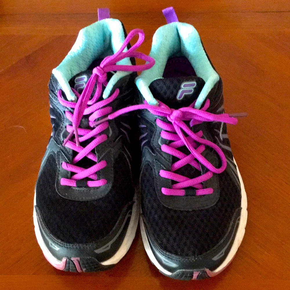 Fila memory foam cool max sneakers